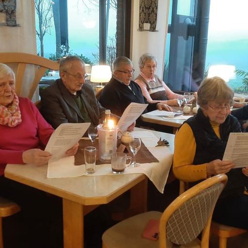 85er Jubilare aus Neuenkirchen-Vörden feiern mit Kaffee & Kuchen und zu musikalischen Klängen