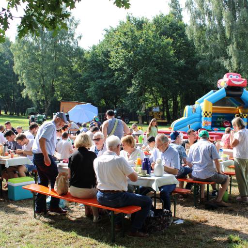 Über 150 Neuenkirchen-Vördener schlemmen beim 7. Bürgerbrunch der Bürgerstiftung
